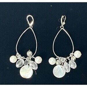 Seashell Earrings Dangle Mother of Pearl Shells Beads‎ Loop Drop Pierced 3.5”
